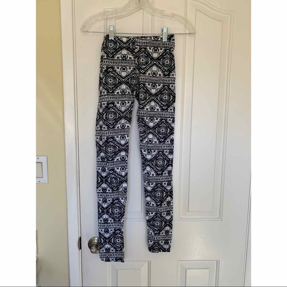 Love Culture Leggings